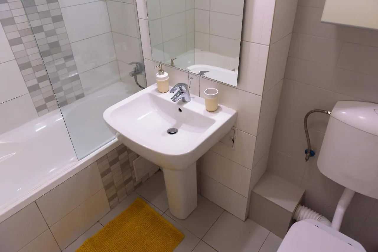 New Stylish Flat Near Old Town Apartment Bucharest