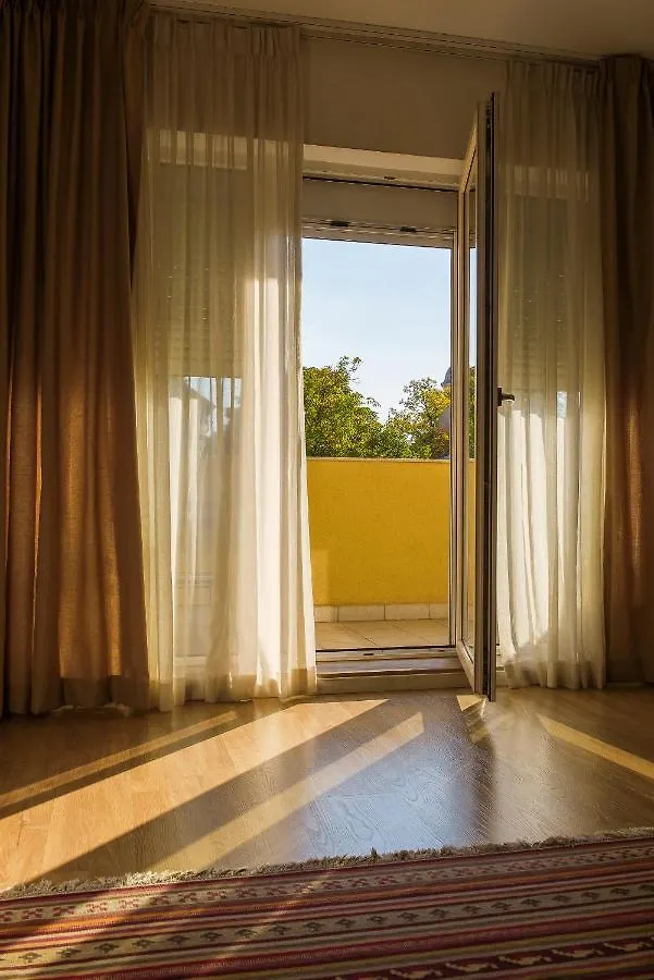 New Stylish Flat Near Old Town Apartment Bucureşti